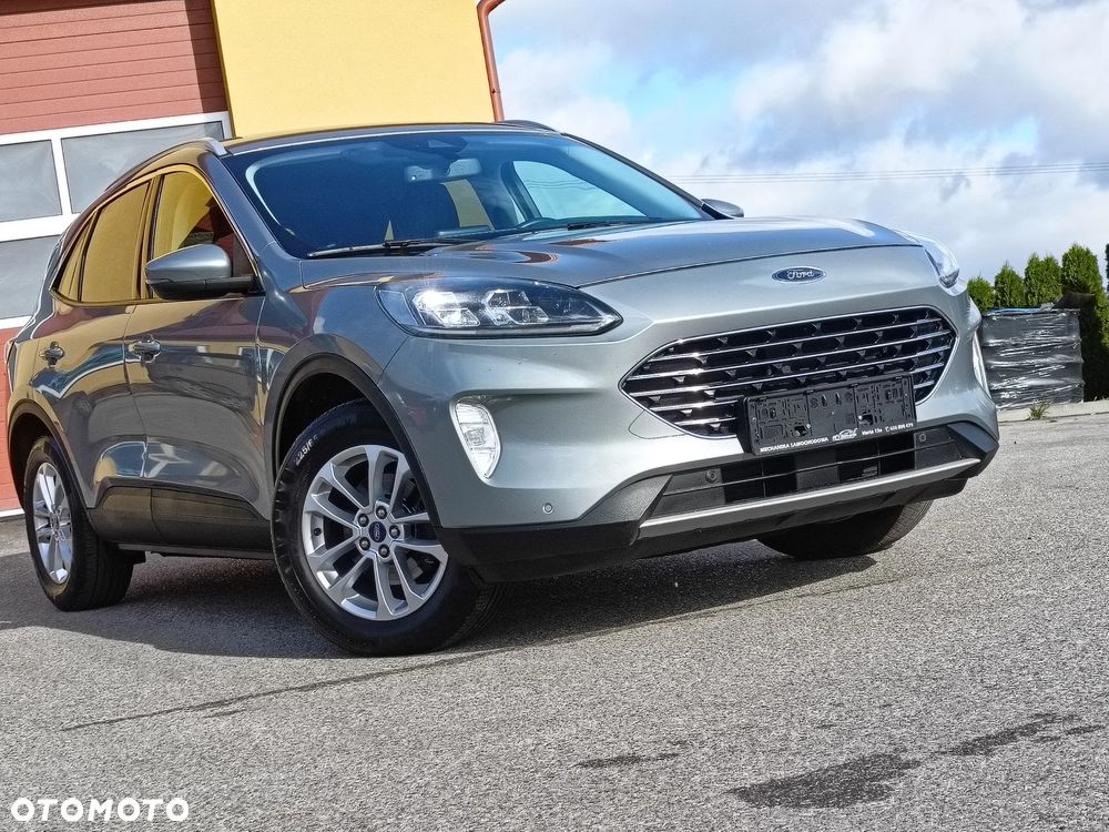 Ford Kuga - 3