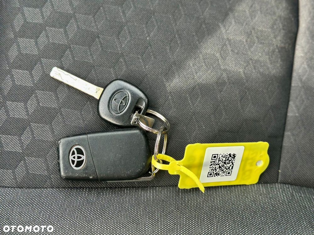 Toyota Yaris - 23