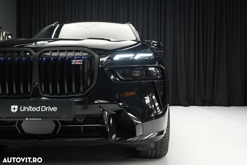 BMW X7 M60i xDrive AT MHEV - 7