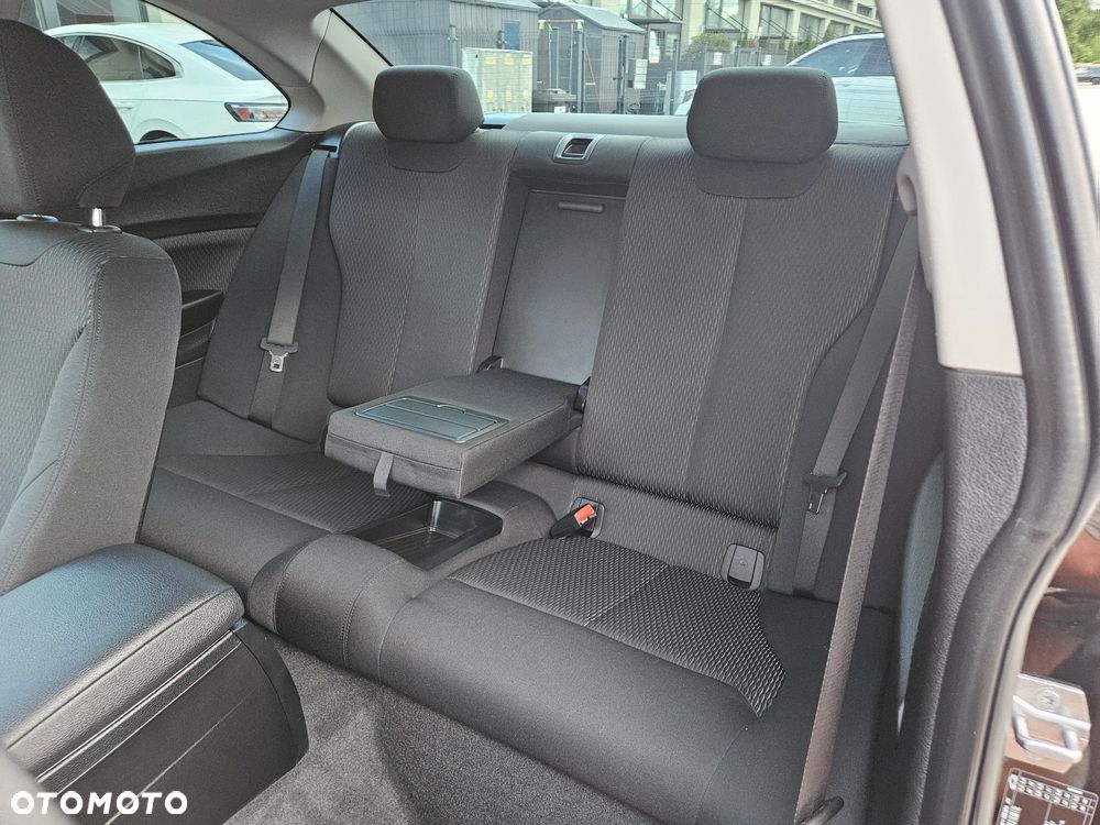 BMW Seria 2 218i Advantage - 13