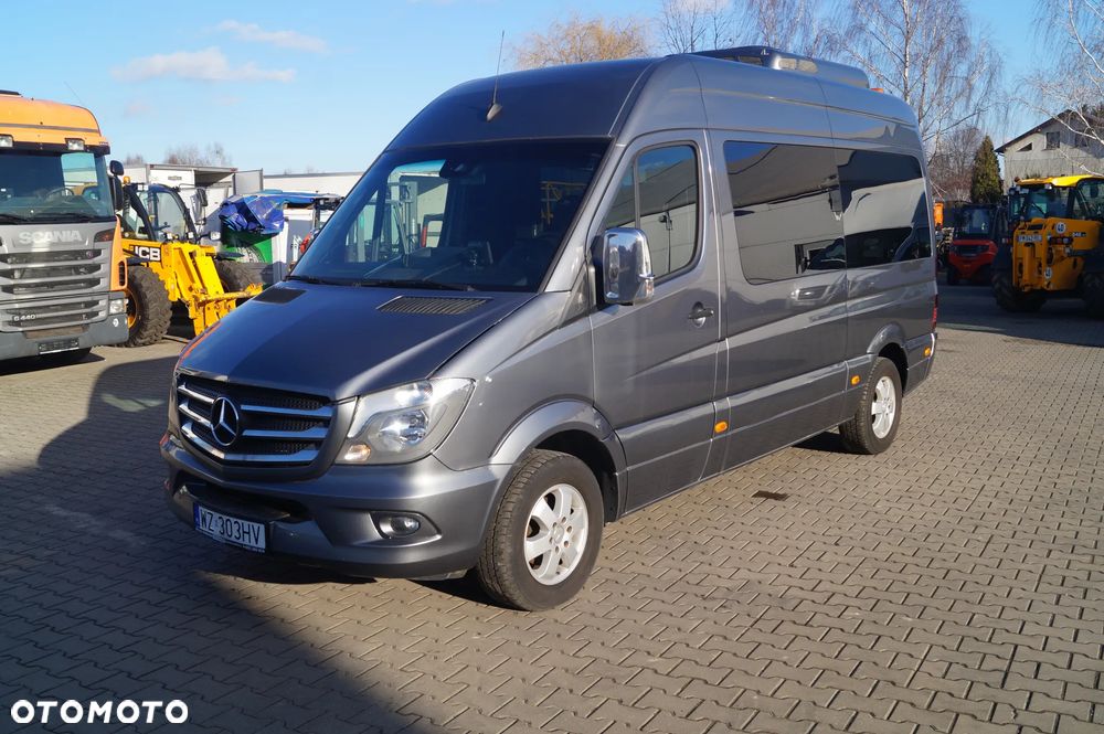 Mercedes-Benz Sprinter - 2