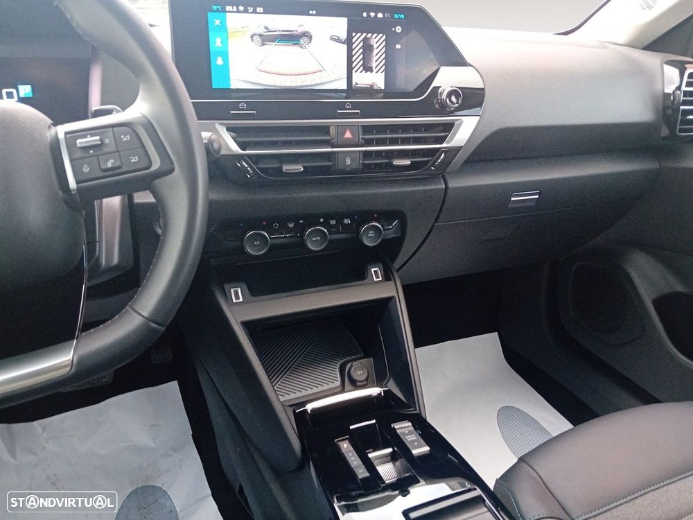 Citroën C4 1.2 Hybrid Plus e-DSC6 — fotografia 11