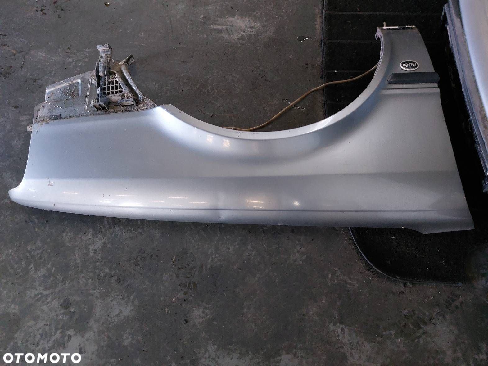 KOMPLETNY PRZÓD MASKA ZDERZAK LAMPA AUDI 80 B4 LY7P - 6