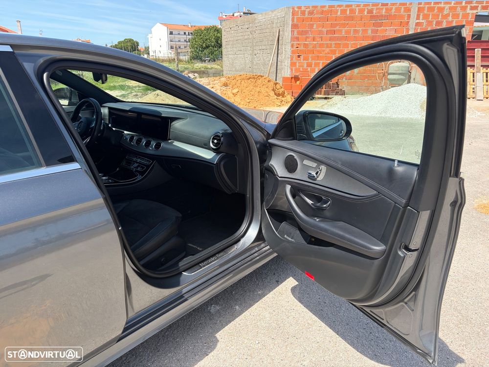 Mercedes-Benz E 220 d AMG Line - 25