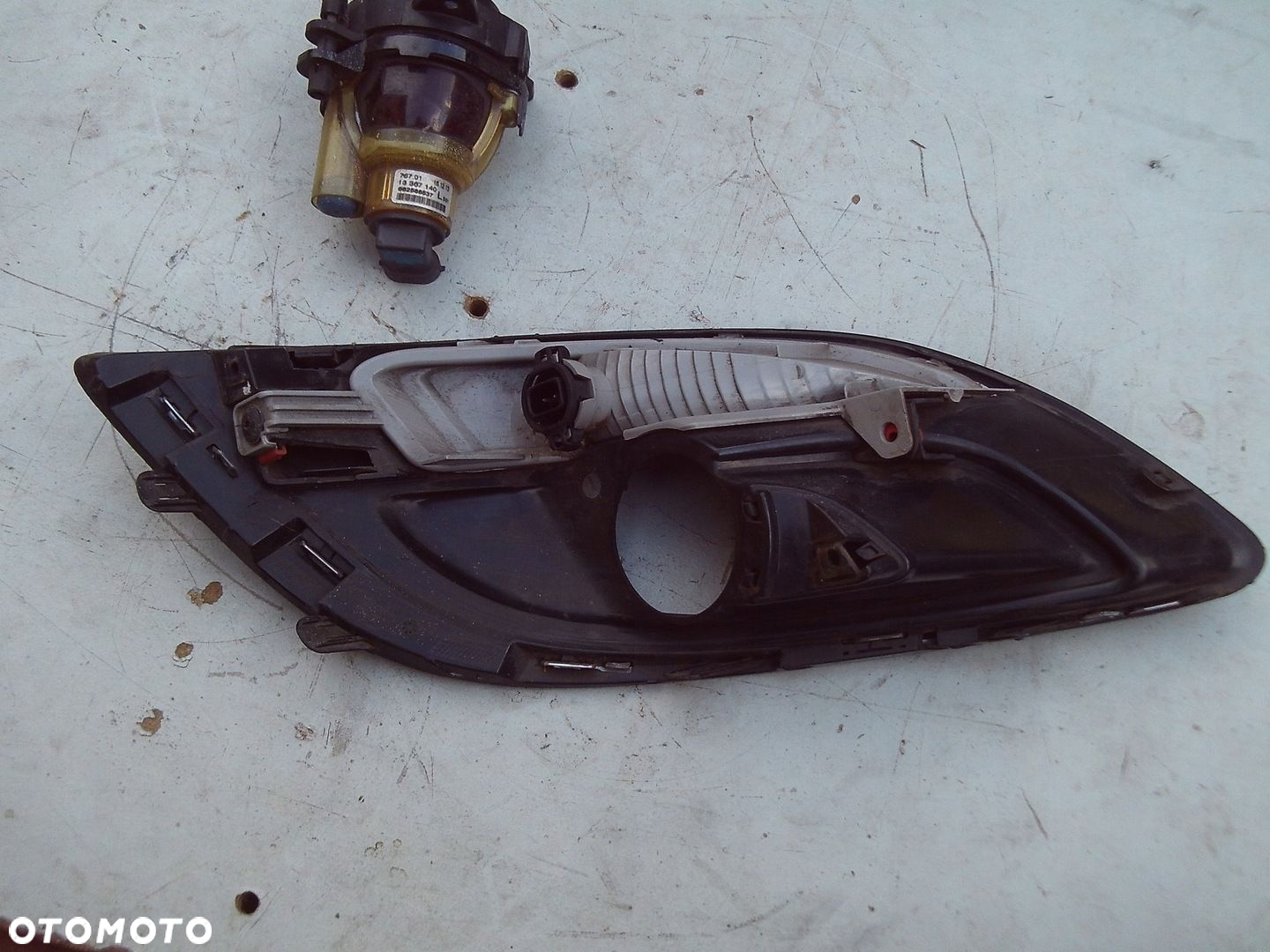 OPEL ASTRA J LIFT KRATKA Z HALOGENEM PRAWA LUB LEWA - 8