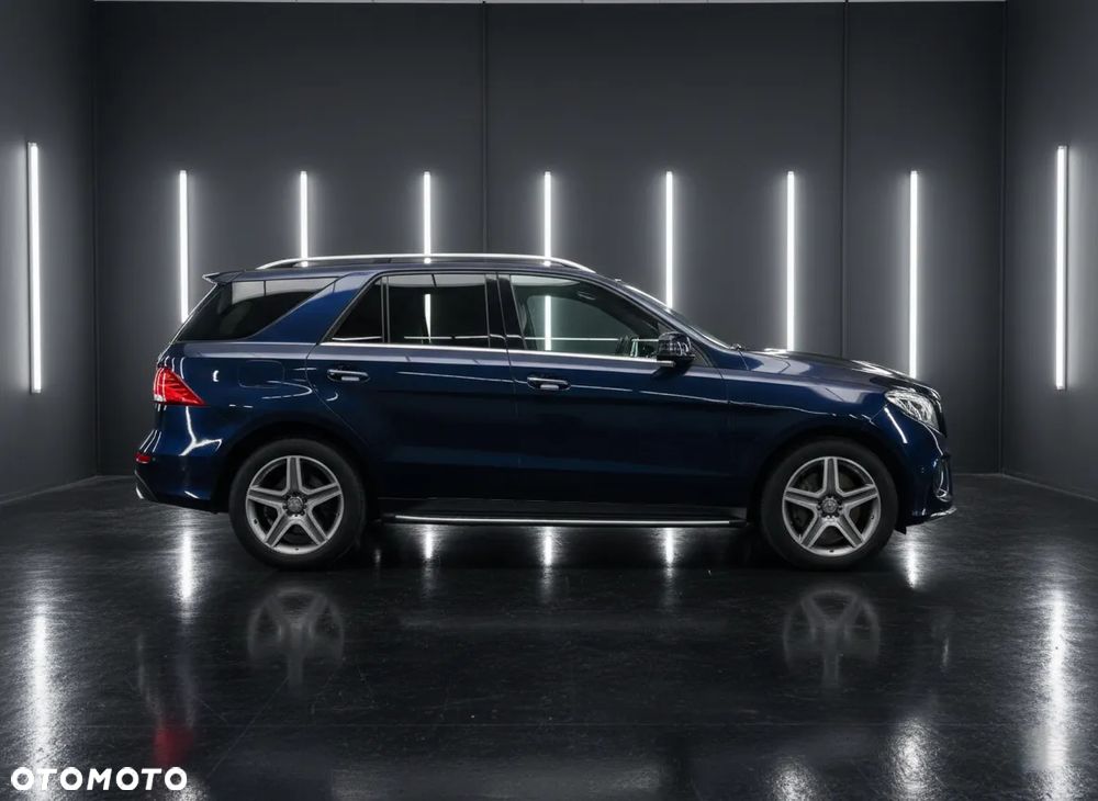 Mercedes-Benz GLE 350 d 4Matic 9G-TRONIC AMG Line - 7