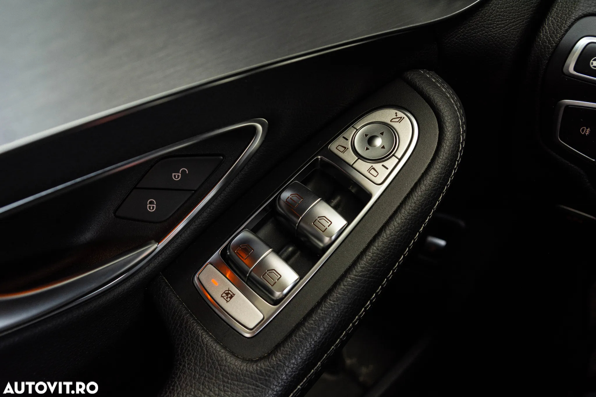 Mercedes-Benz C 220 d 4Matic 9G-TRONIC Avantgarde - 24
