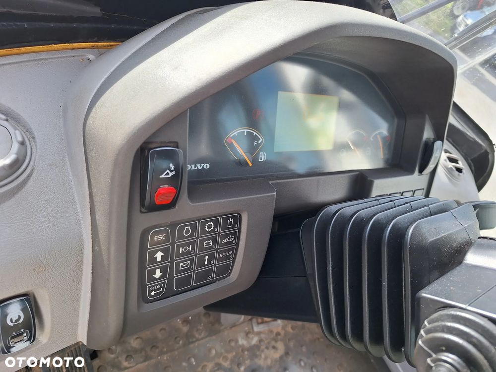 Volvo L120F L120 120F - 13