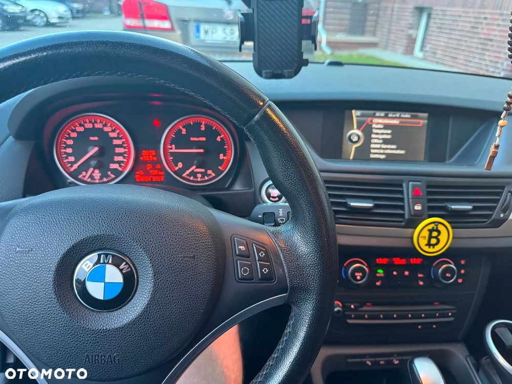 BMW X1 xDrive20d - 12