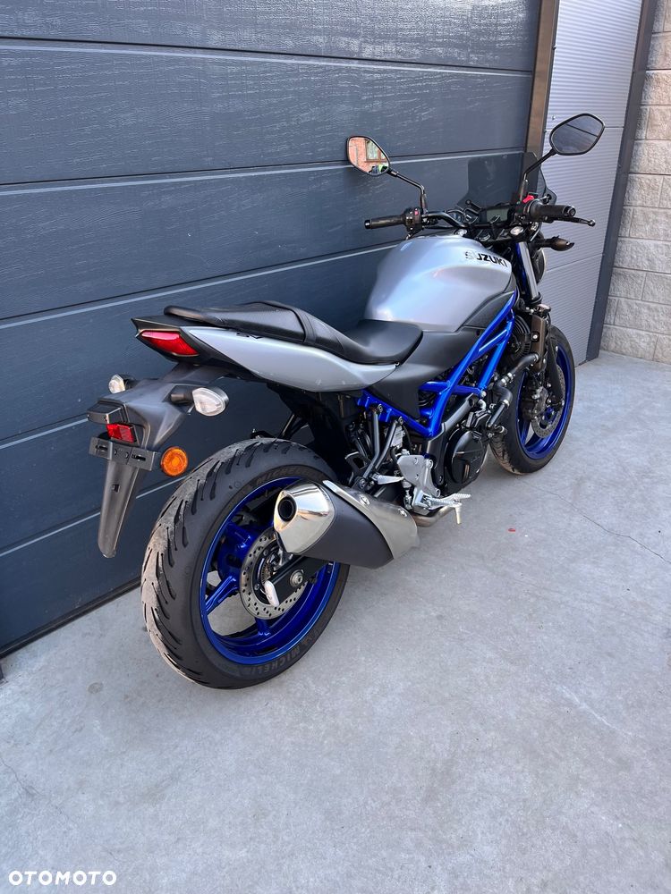 Suzuki SV - 2