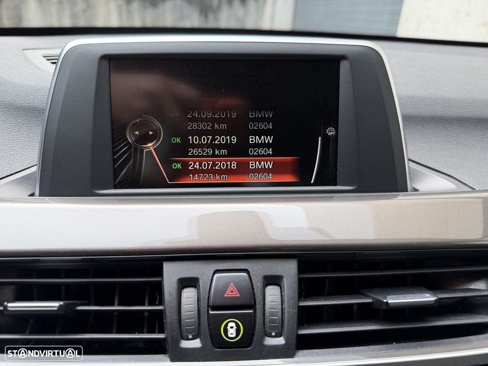 BMW X1 16 d sDrive Line Sport - 17