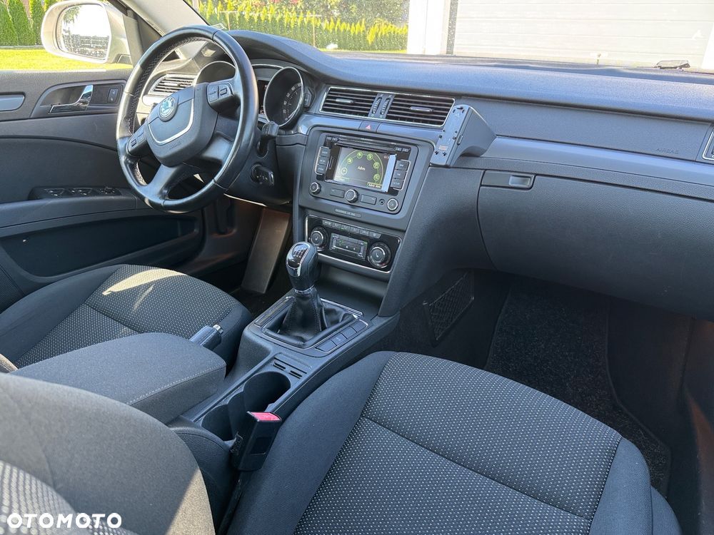 Skoda Superb 2.0 TDI Ambition - 8