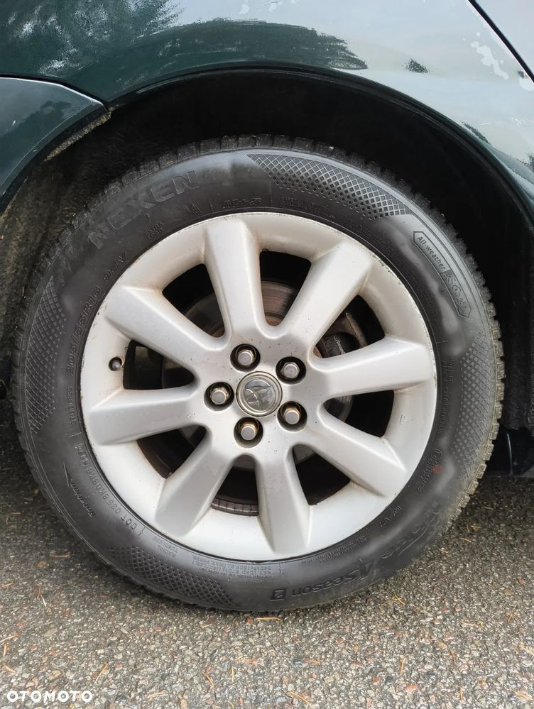 Toyota Avensis 2.0 D-4D Sol - 12