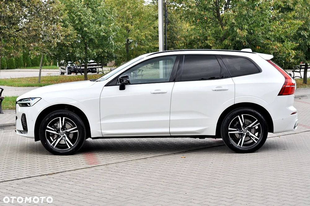 Volvo XC 60 B4 D AWD R-Design - 12