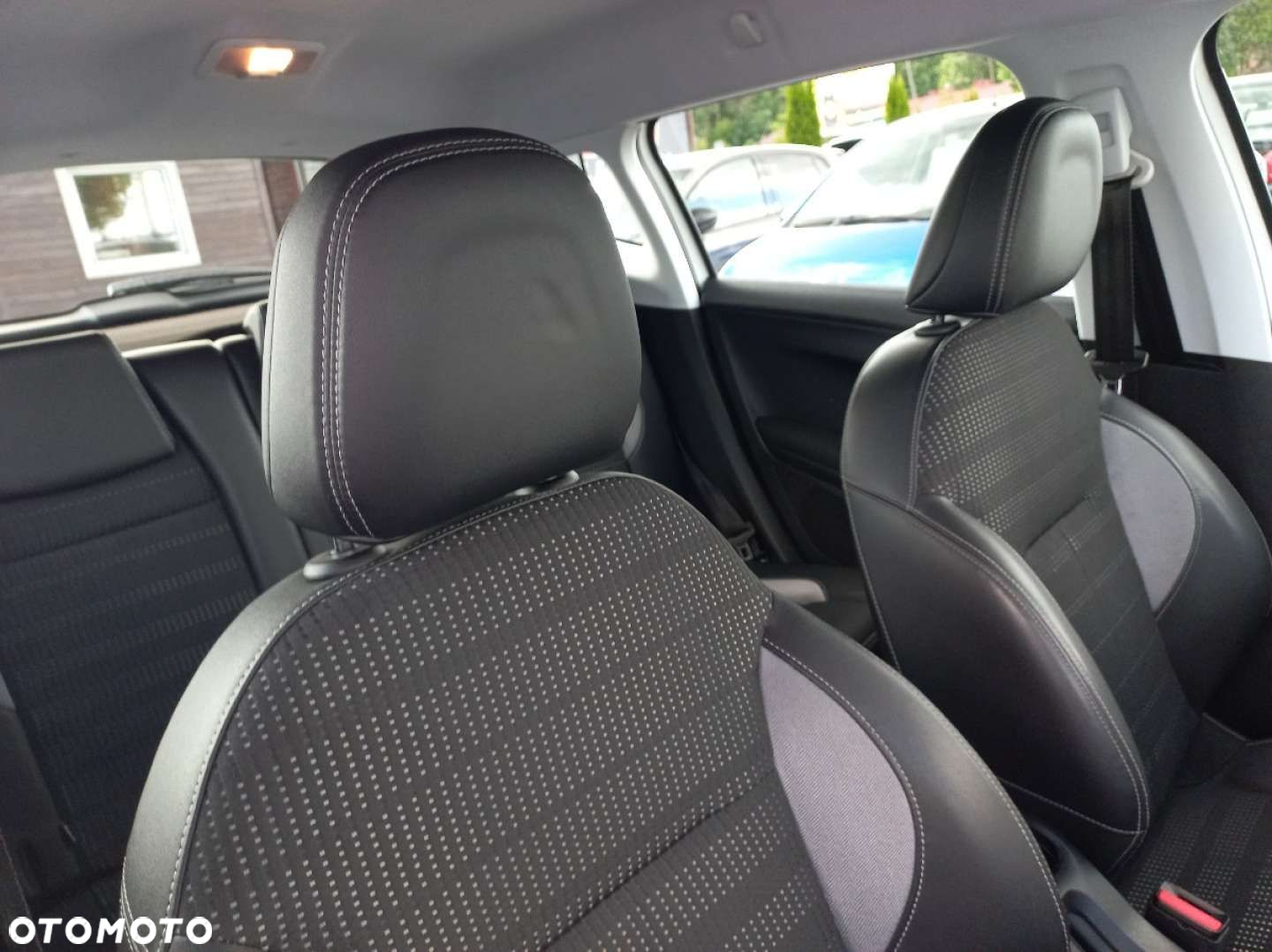 Peugeot 2008 - 17