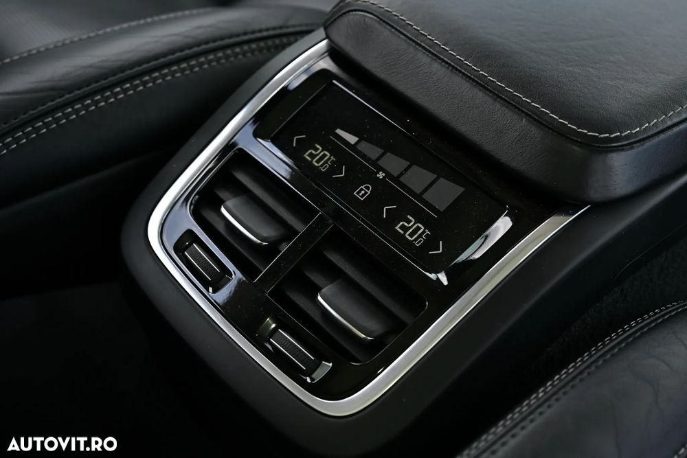 Volvo XC 60 D5 AWD Geartronic Inscription - 20