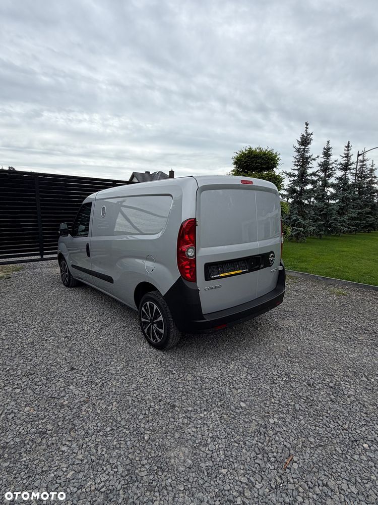 Opel Combo - 8