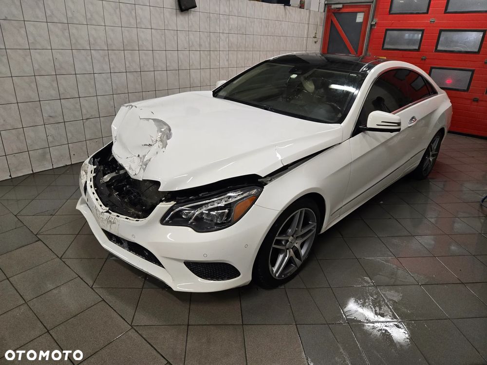 Mercedes-Benz Klasa E 350 4Matic 7G-TRONIC - 1