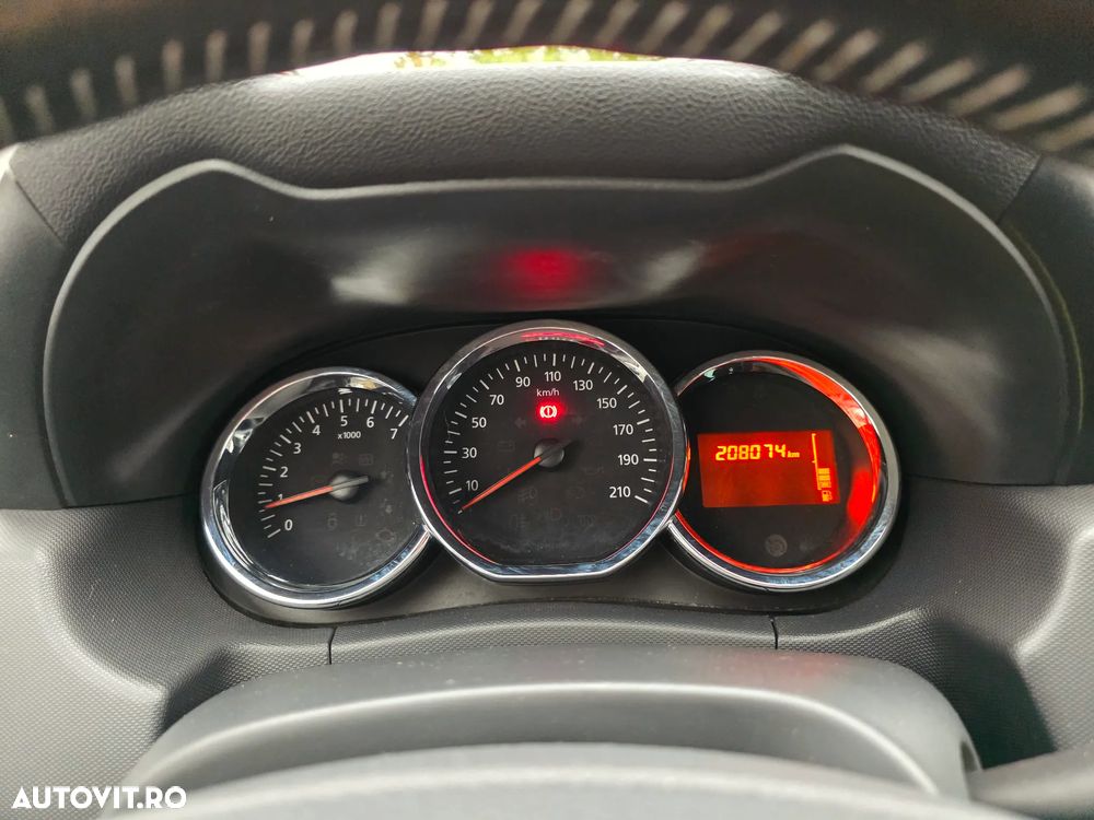 Dacia Duster dCi 110 FAP 4x2 Prestige - 24