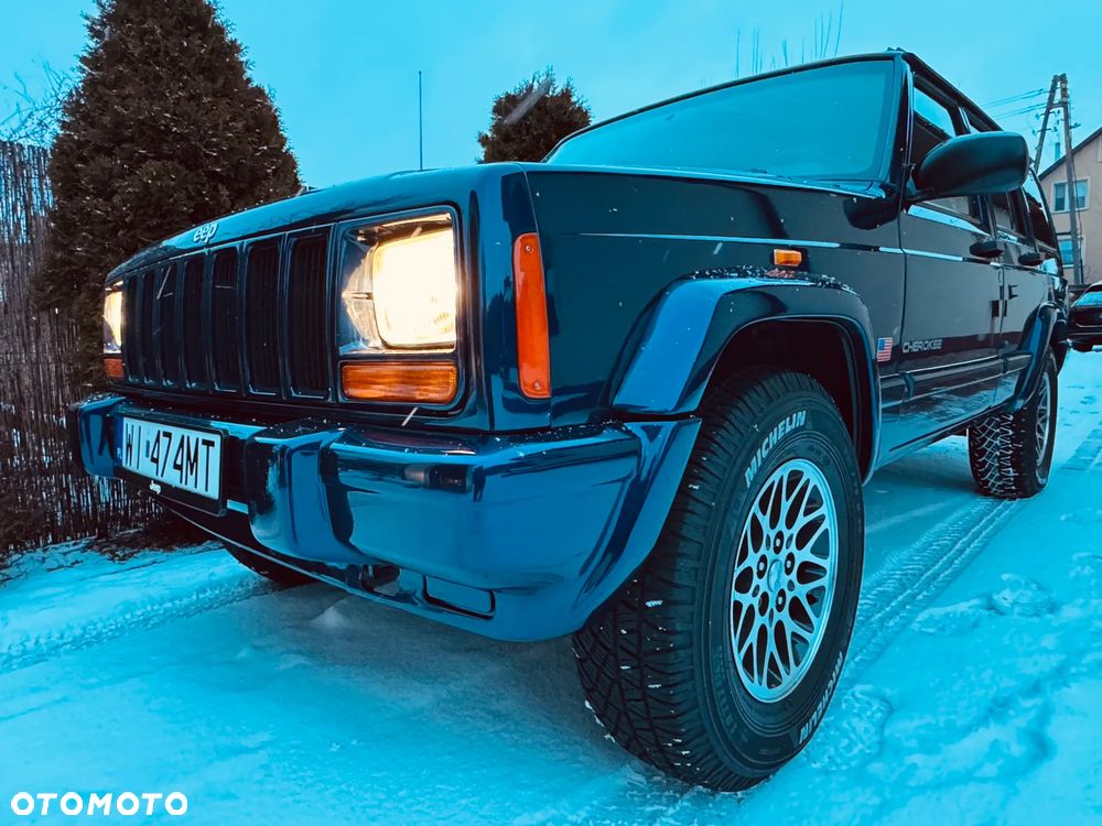 Jeep Cherokee - 7