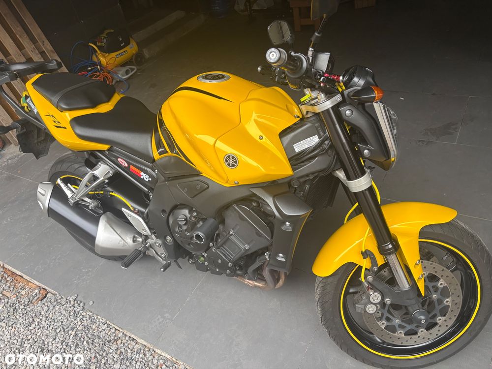 Yamaha FZ - 5