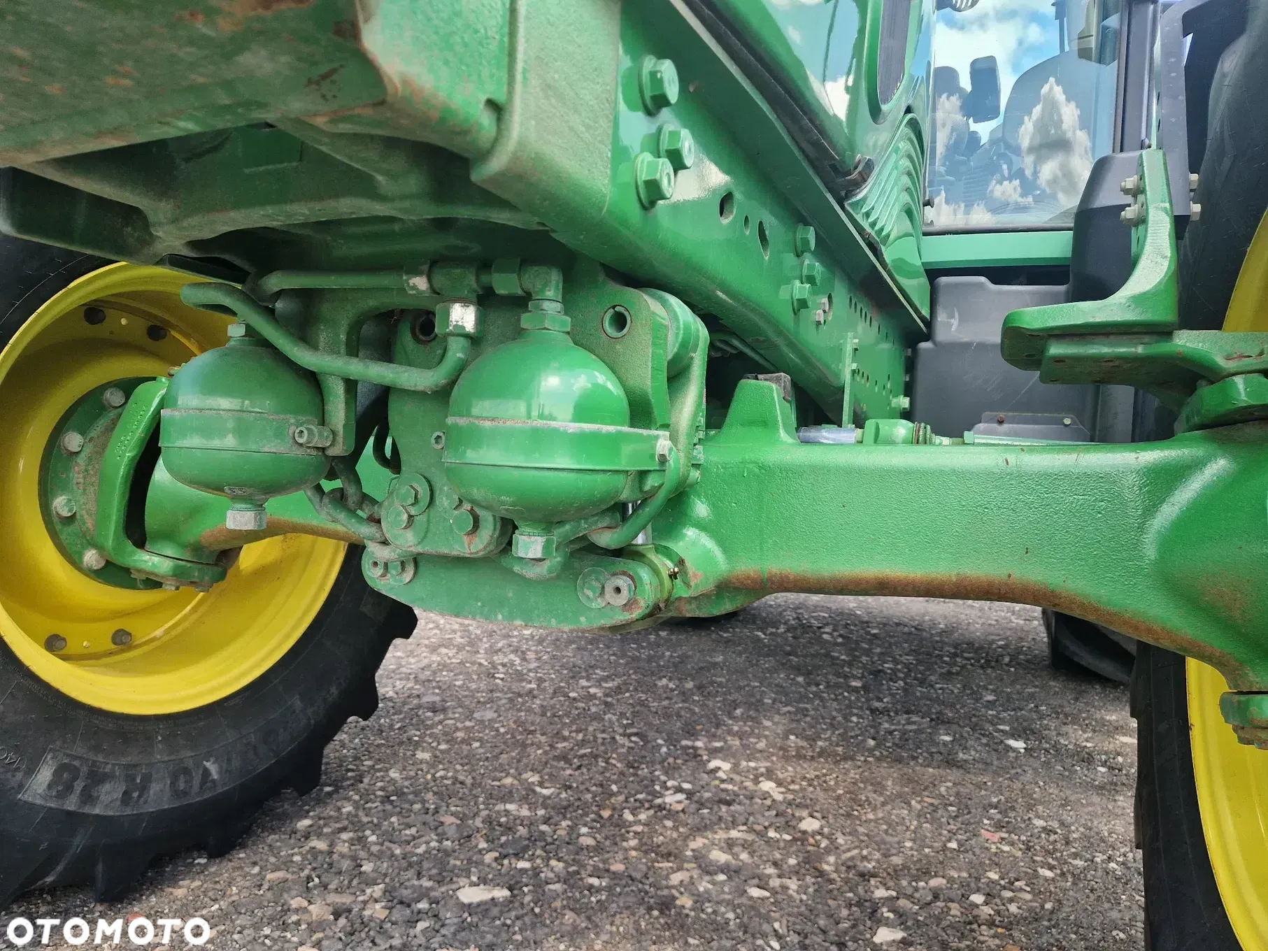 John Deere 6830 - 11