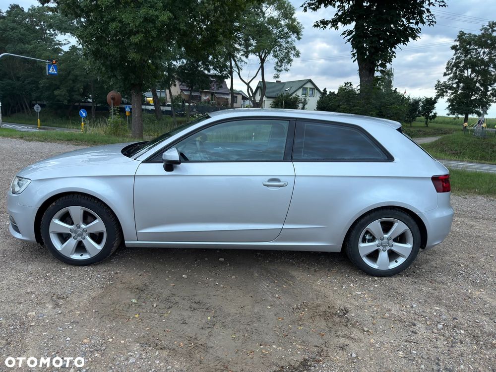 Audi A3 3-drzwiowe 2.0 TDI Ambition - 3