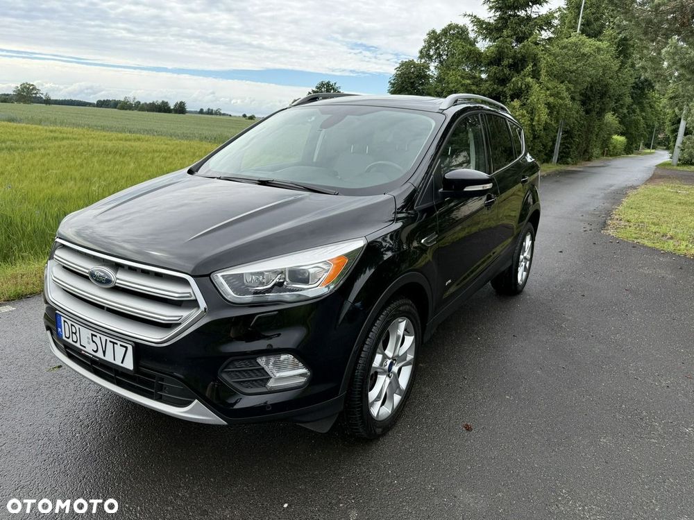 Ford Kuga 2.0 TDCi AWD Titanium - 40