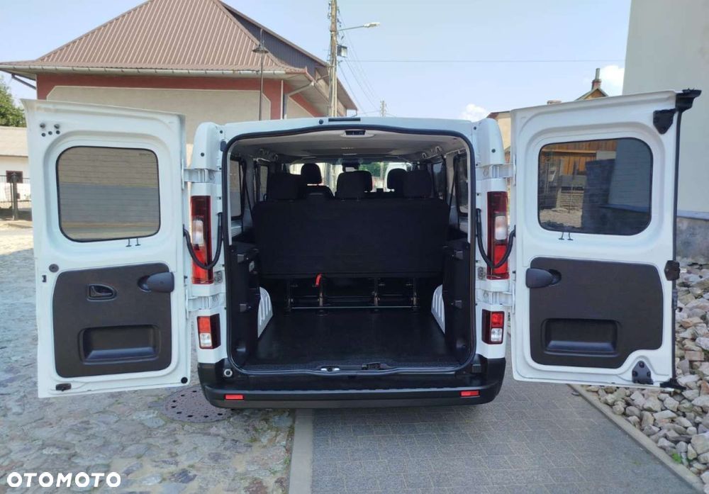 Renault Trafic - 27