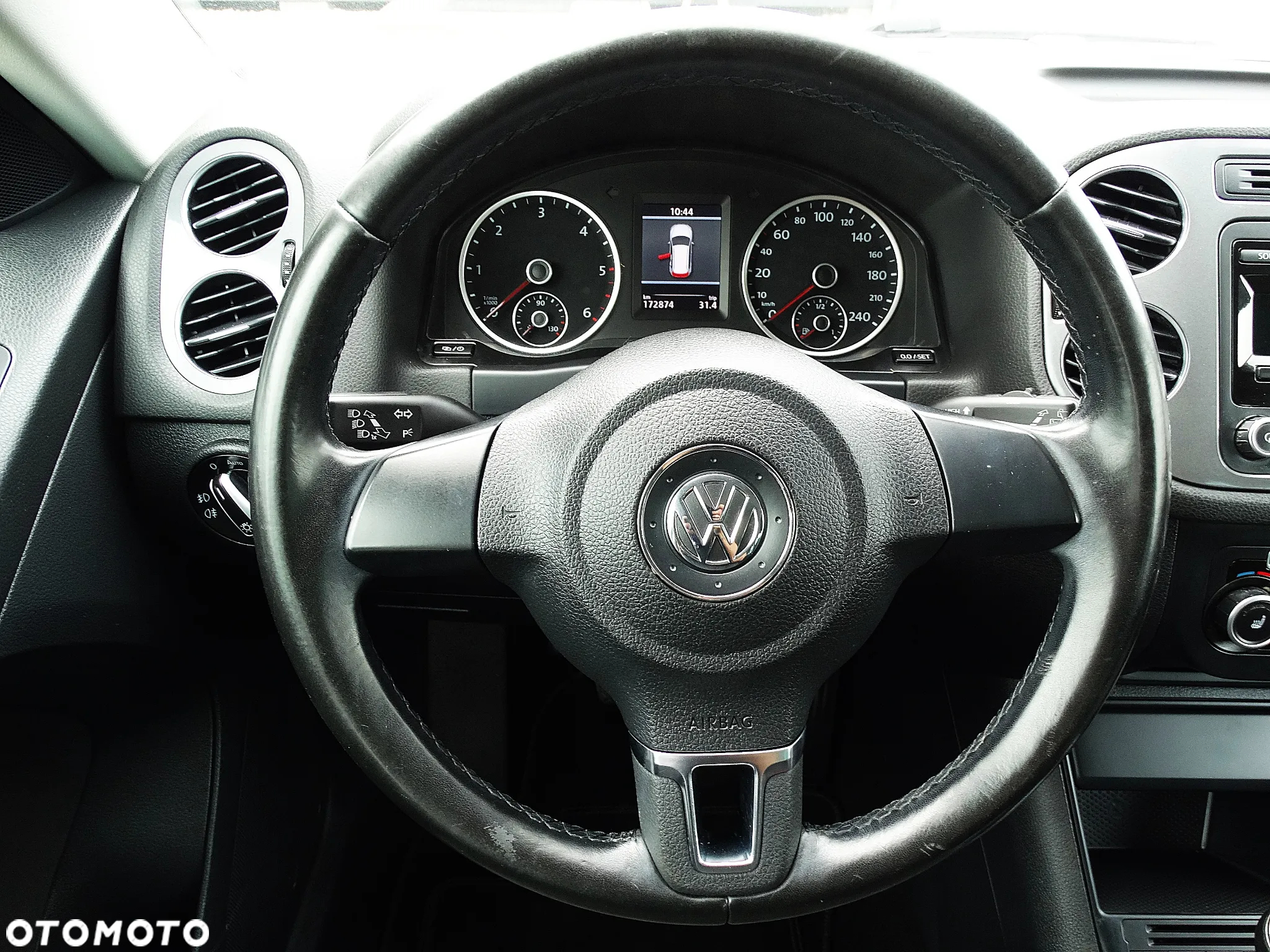 Volkswagen Tiguan 2.0 TDI DPF BlueMotion Technology Exclusive - 21