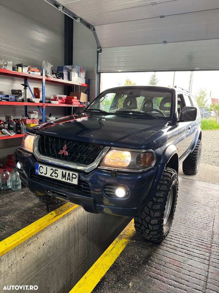 Mitsubishi Pajero Sport 3.0 V6 Aut - 12