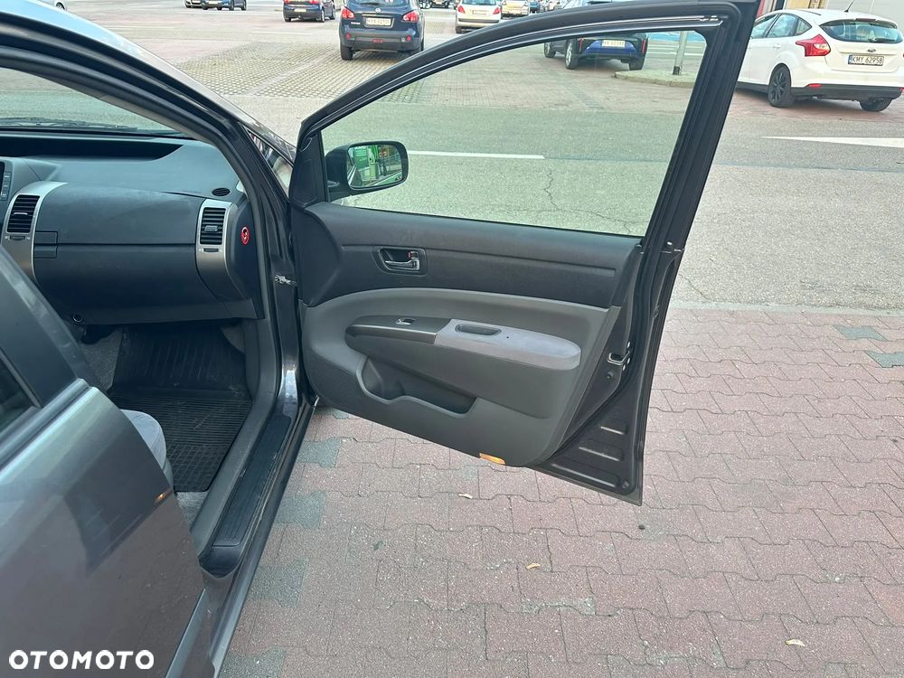 Toyota Prius - 14