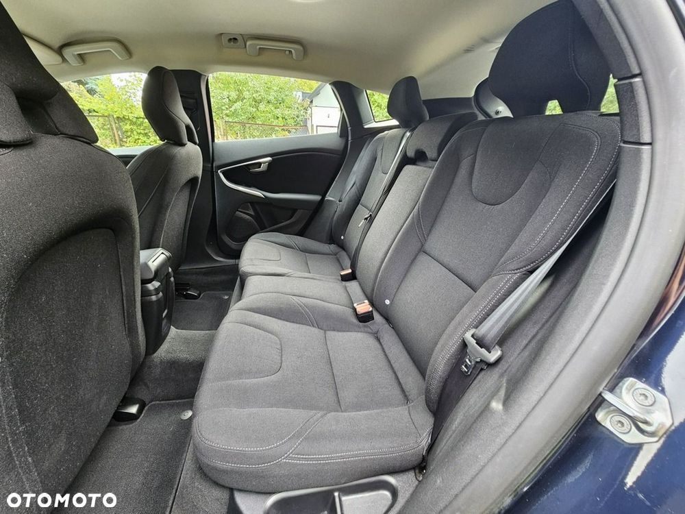 Volvo V40 T2 Drive-E Momentum - 15