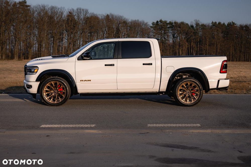 RAM 1500 Crew Cab Shortbed Bighorn - 6