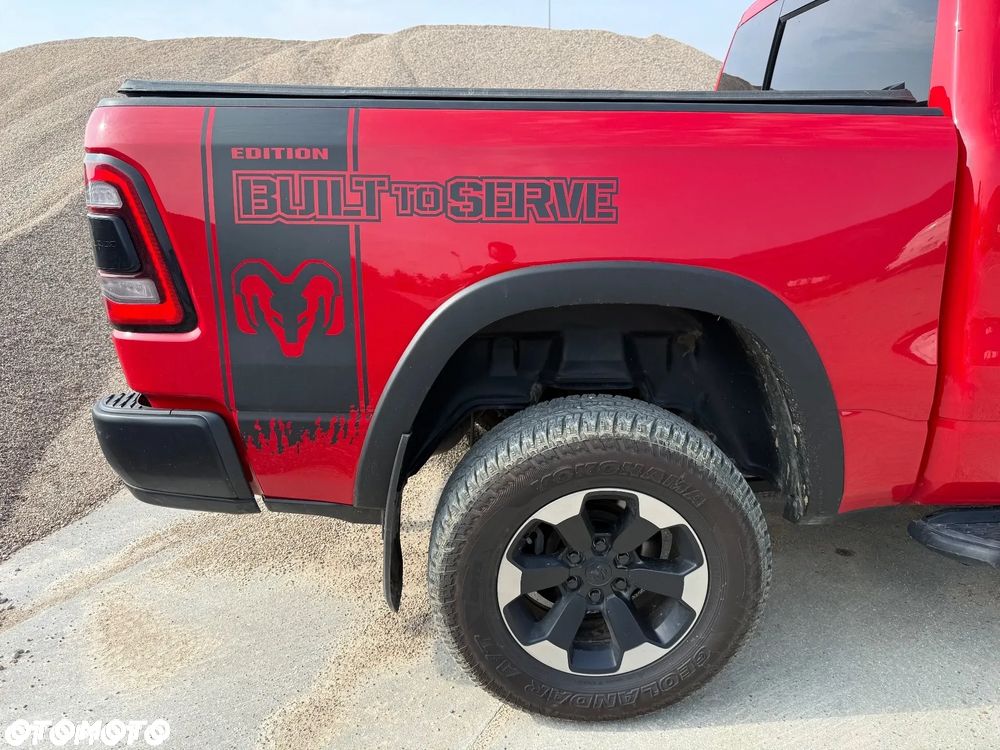 RAM 1500 5.7 Crew Cab Bighorn - 4