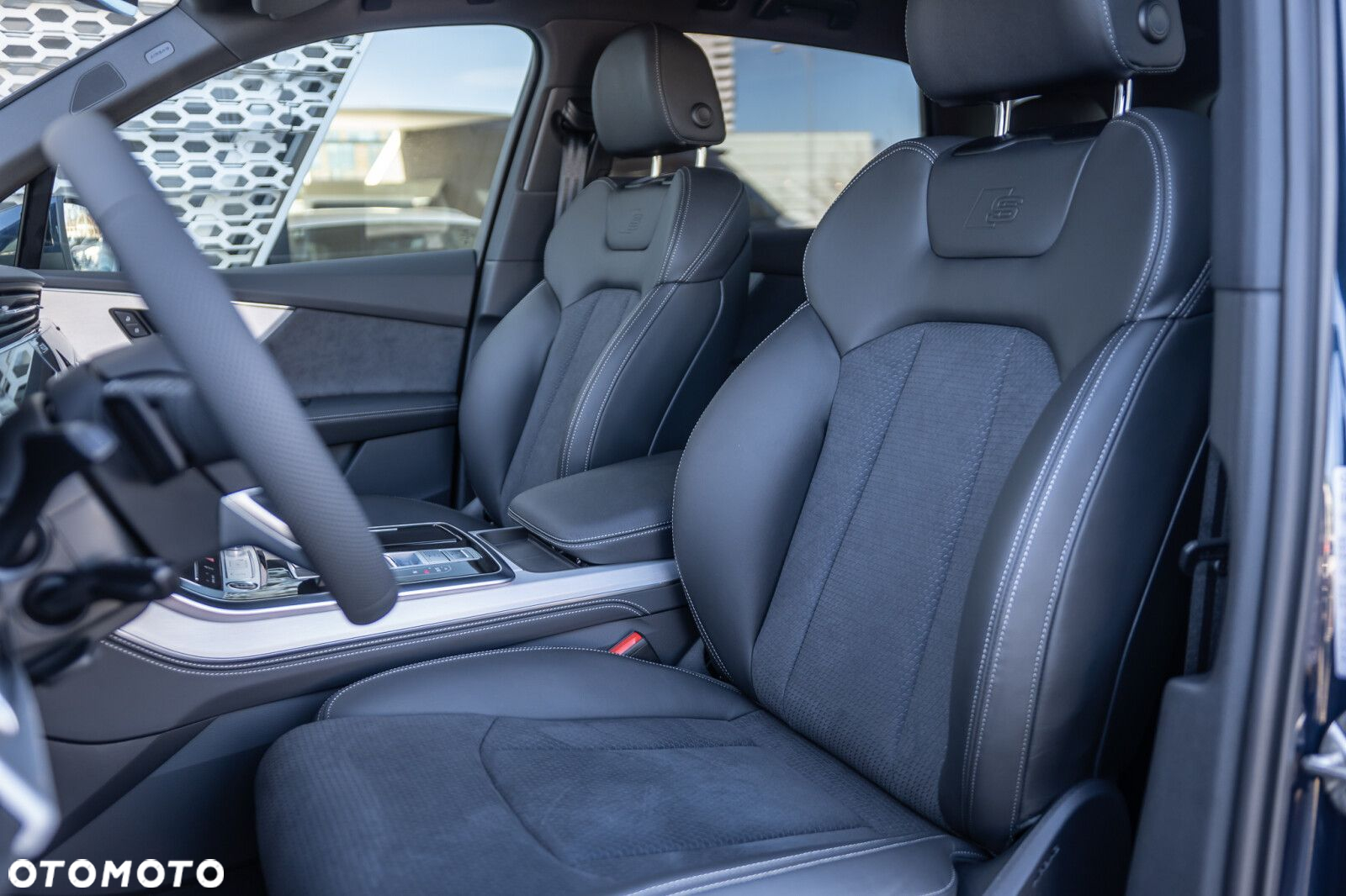 Audi Q7 - 10