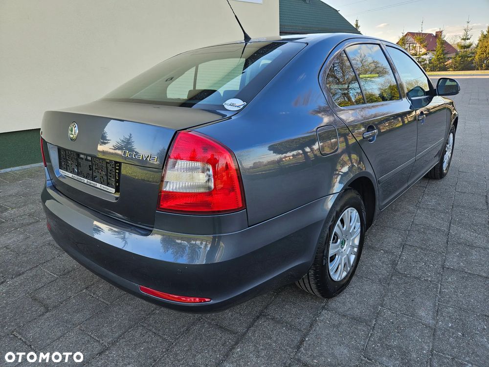 Skoda Octavia 1.6 - 3