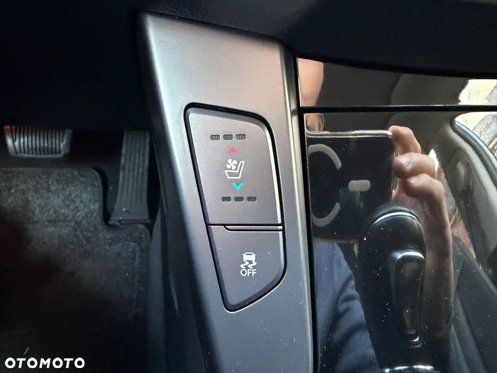 Hyundai i40 - 15