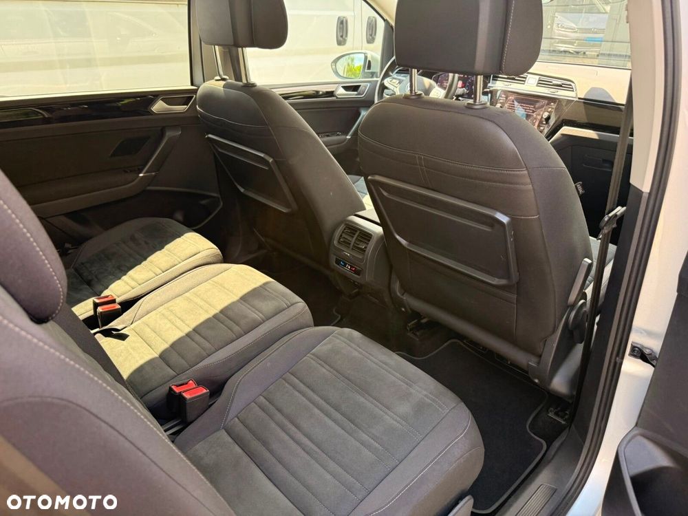 Volkswagen Touran 1.5 TSI EVO Highline DSG - 29