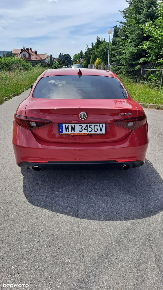 Alfa Romeo Giulia 2.0 Turbo 16V AT8 Veloce Ti - 4