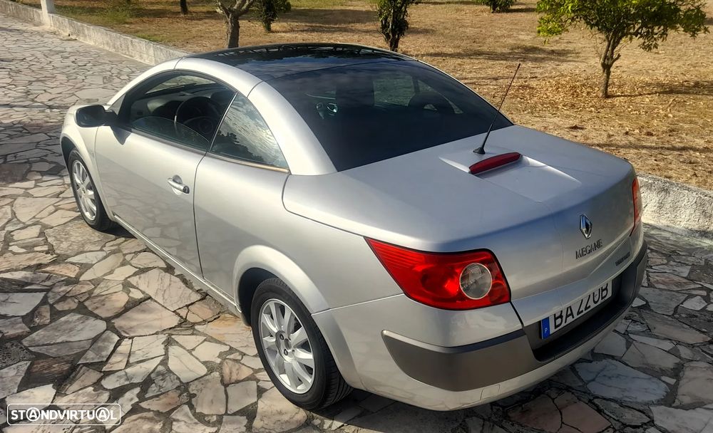 Renault Mégane CC 1.9 dCi FAP Privilege - 16