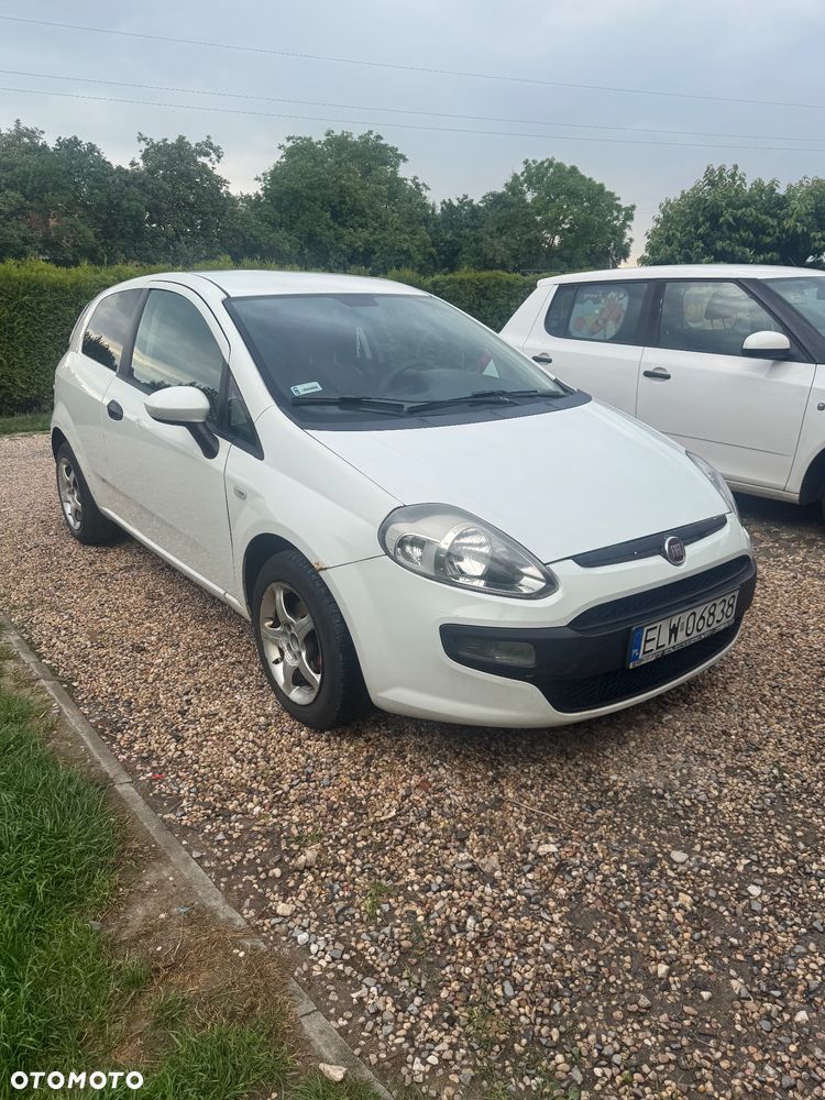 Fiat Punto 1.4 Easy S&S - 2