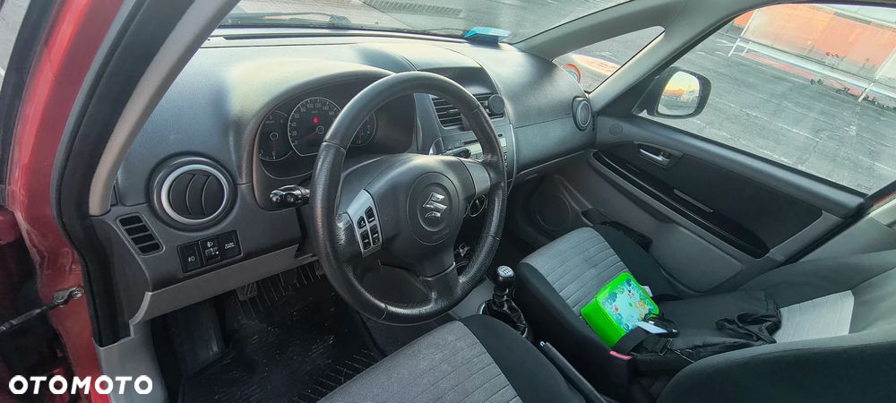 Suzuki SX4 1.9 DDiS DPF 4x2 Comfort - 5