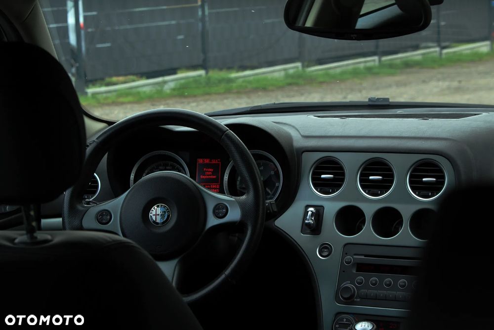 Alfa Romeo 159 - 10