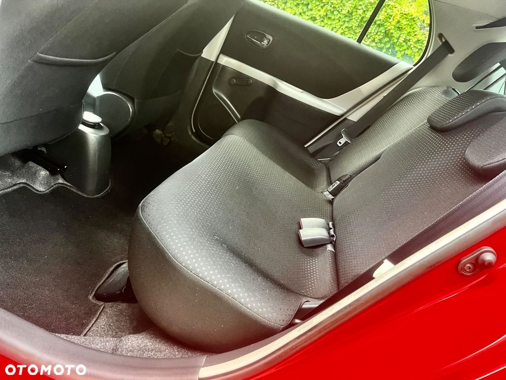 Toyota Yaris 1.33 VVT-i Executive - 15