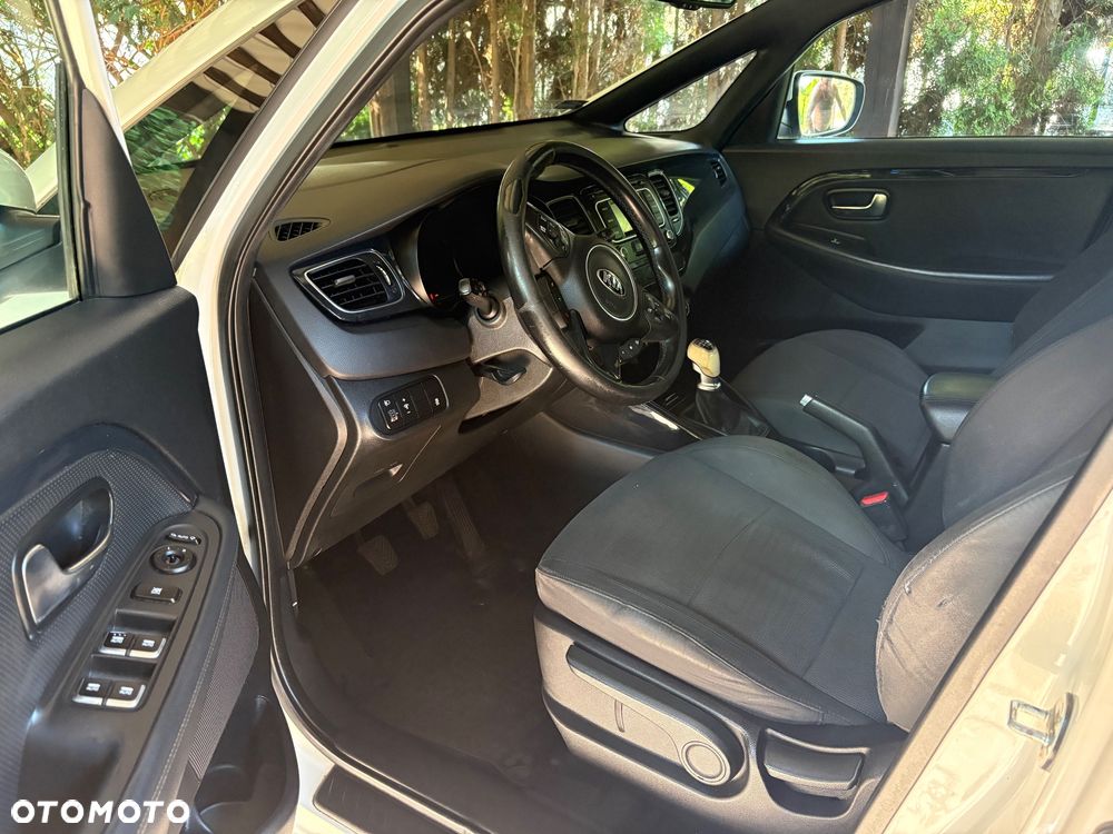 Kia Carens 1.7 CRDi XL - 11