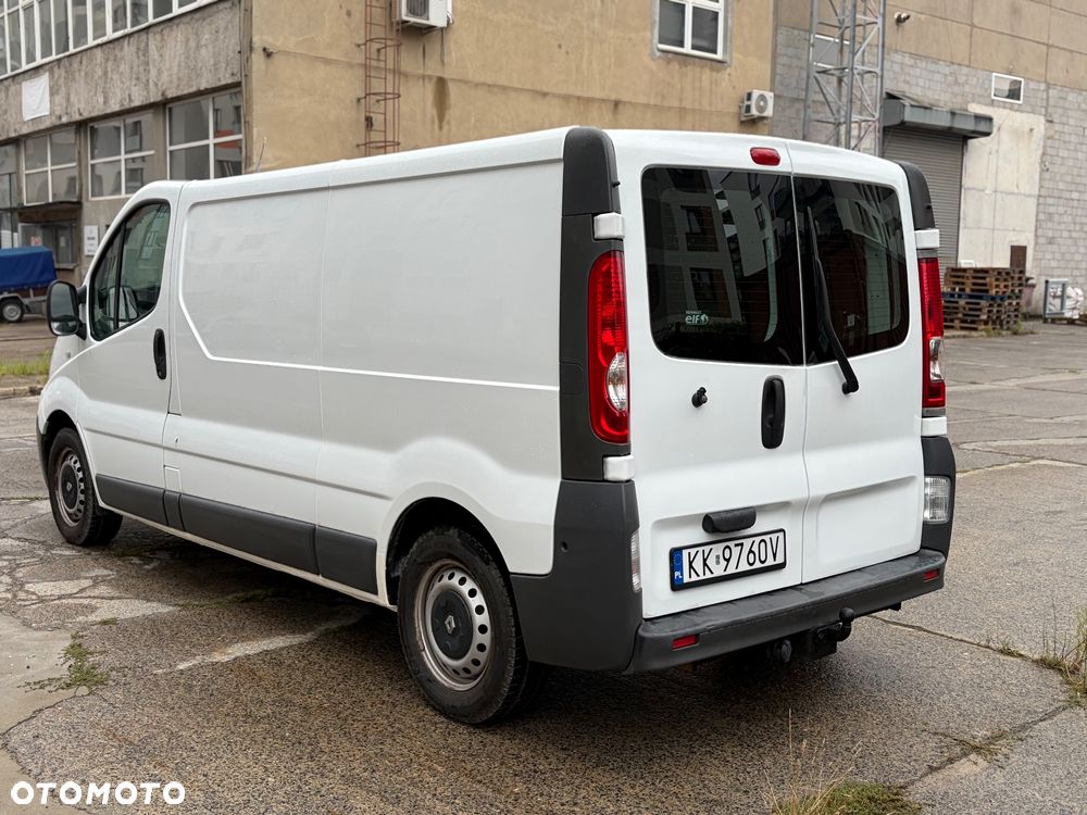 Renault Trafic - 8