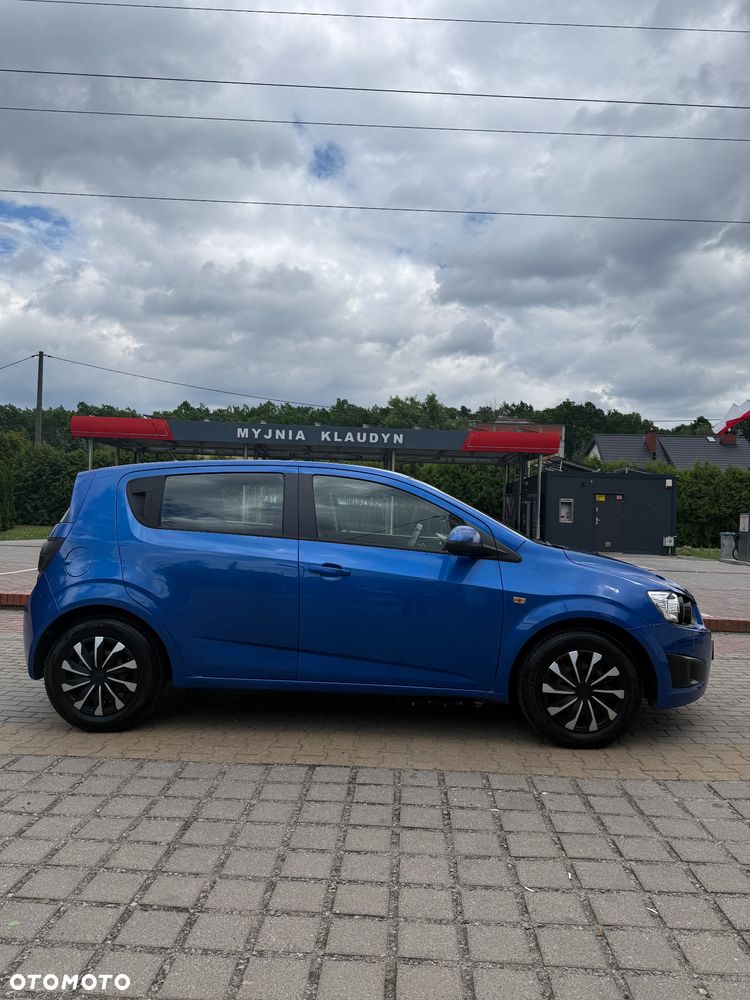 Chevrolet Aveo 1.2 LT - 6