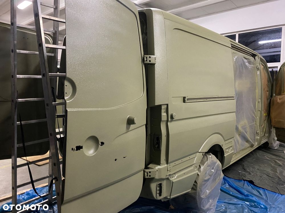 Mercedes-Benz Sprinter 513 bankowóz - 22