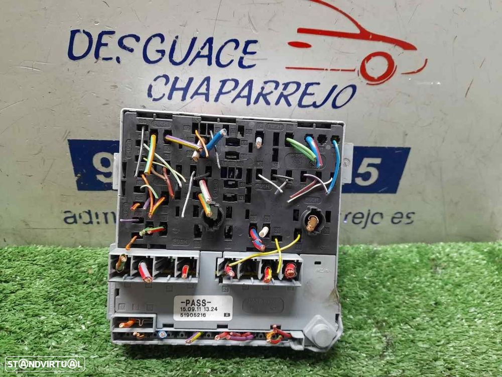 CAIXA RELÉS / FUSÍVEIS CITROEN NEMO BREAK FAMILIAR 2012 -51905216 - 2